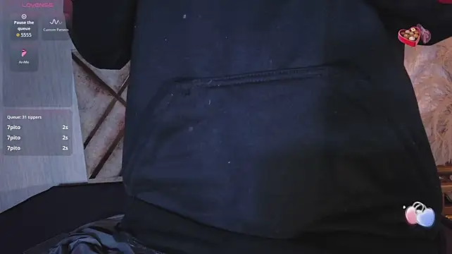 צ'אט XXX בשידור חי של moon2_1_