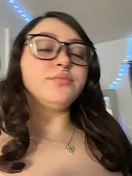 Evemeqt Show in webcam