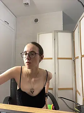 Živý XXX chat MartiniiSelenna