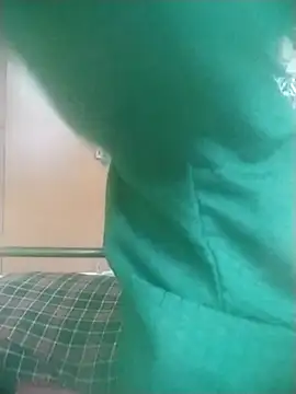 Shaniya03のライブXXXチャット