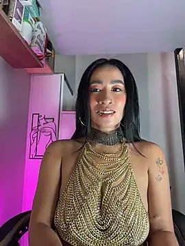 AsianMilfSheryl Show in webcam