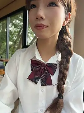 Yiyi-707 网络视讯表演