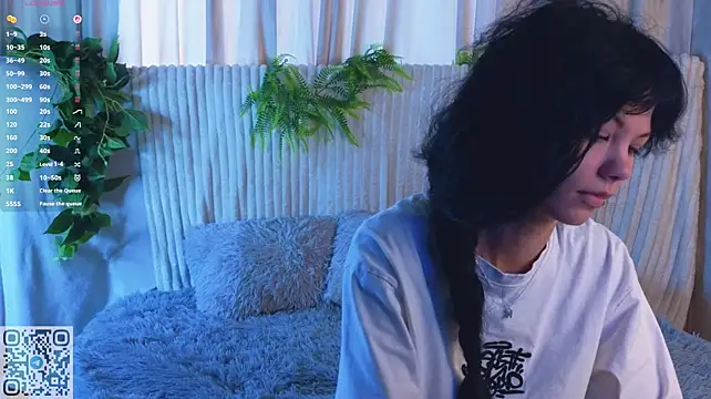 VesperSolaceのライブXXXチャット