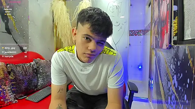 leonel_bigcum – Naživo XXX chat