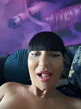 Chatroom XXX en direct de MysticCleo