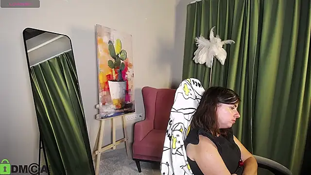 MartaEdams Chat XXX in diretta