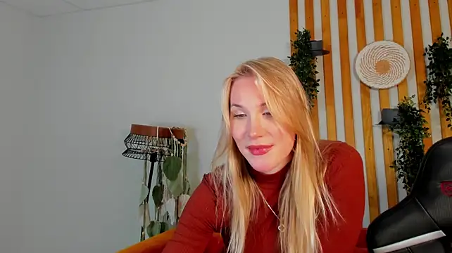Show webcam de ElaraVoltage