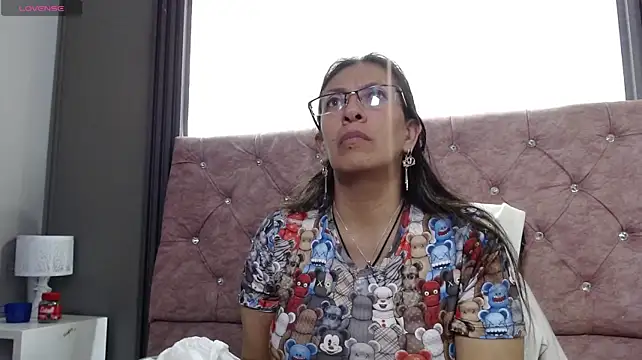 sami29_'s Live XXX Chat