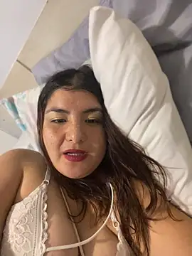 SofiaDinamita Adlı Modelin Canlı XXX Sohbeti