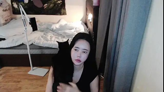 lovecb77 – webcam-show