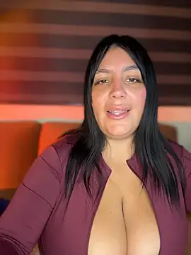 Vicky_Sixx live XXX chat