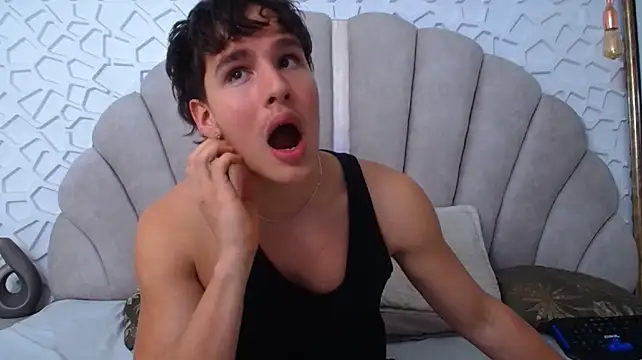 SEXYBOY_VC's Live XXX Chat