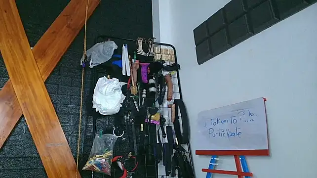 XXX chat uživo modela Ariaoficial