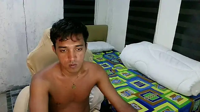 Spicy_RowyCam Pertunjukan Webcam