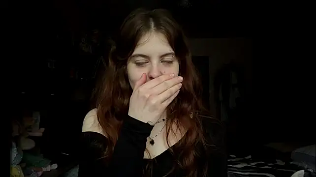 BuzzingRaid Chat XXX in diretta