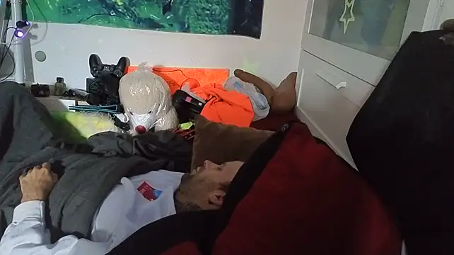 Chat +18 de Cojote ao vivo