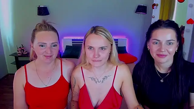 Show modela MagicEyess na web-kameri
