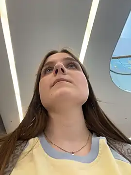 XXX chat uživo modela Lunabelle_