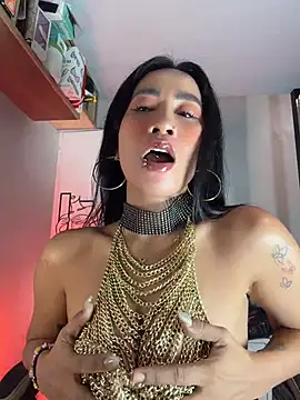 AsianMilfSheryl's Live XXX Chat
