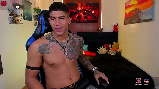 Damian_latinxxx Adlı Modelin Web Kamerası Şovu