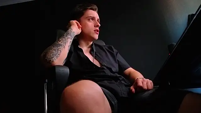 XXX chat uživo modela FelixStarkk