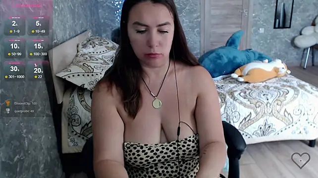 Korolek12's Live XXX Chat