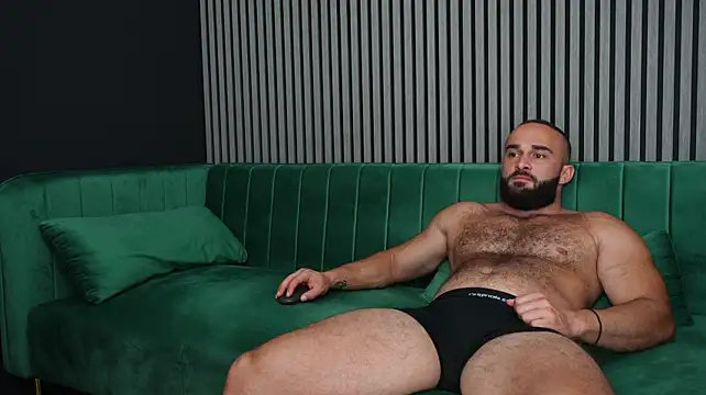 XXX chat uživo modela tony_storm