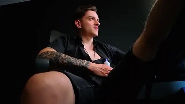 FelixStarkk 라이브 XXX 채팅