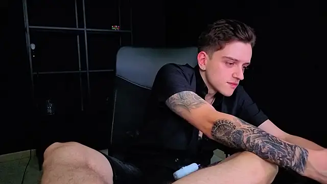 FelixStarkk Live XXX Chat
