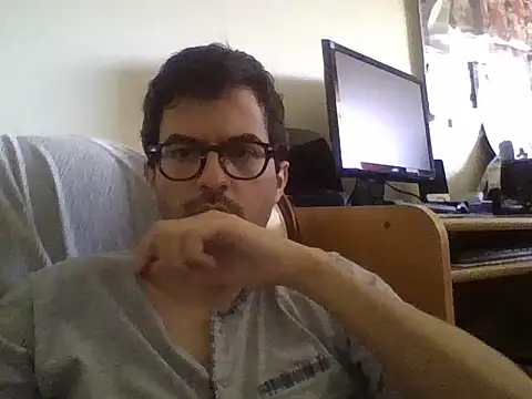 Show de RikCum4u na webcam