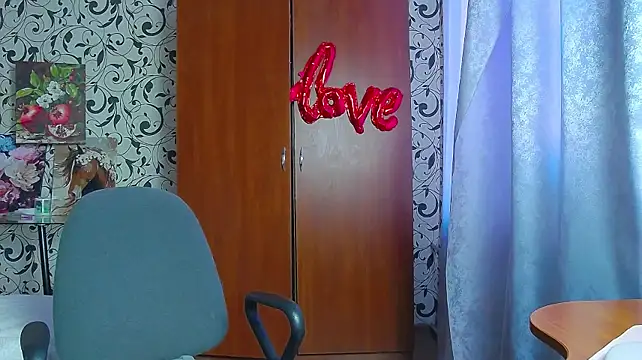 Ketrinsweetits live XXX chat