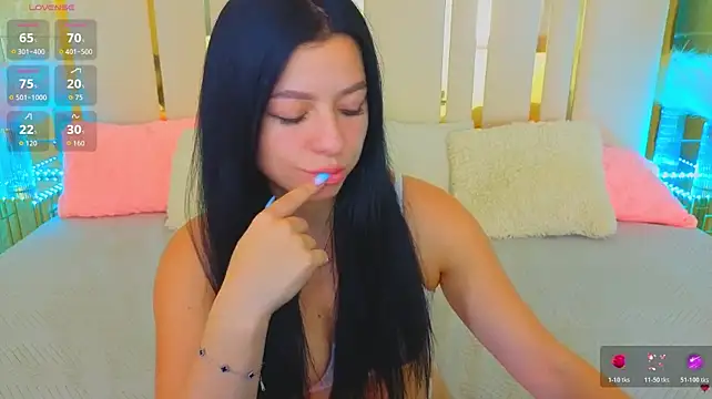 KitnissKiss Live XXX-Chat