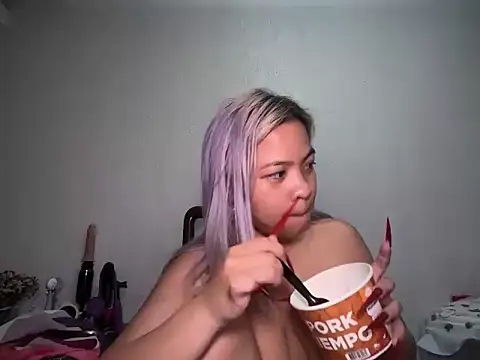 Tina_Slick Pertunjukan Webcam