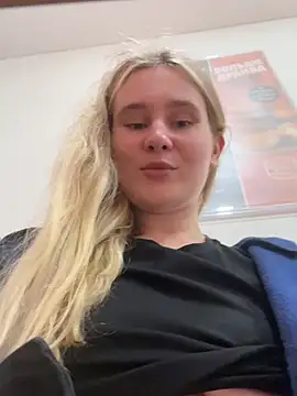 XXX chat uživo modela SiaLater