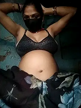 hemayadav111 XXX чат на живо