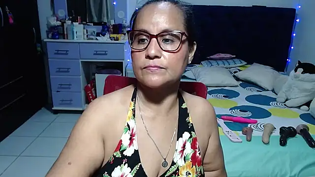 pervert_mommy_ Chat XXX in diretta
