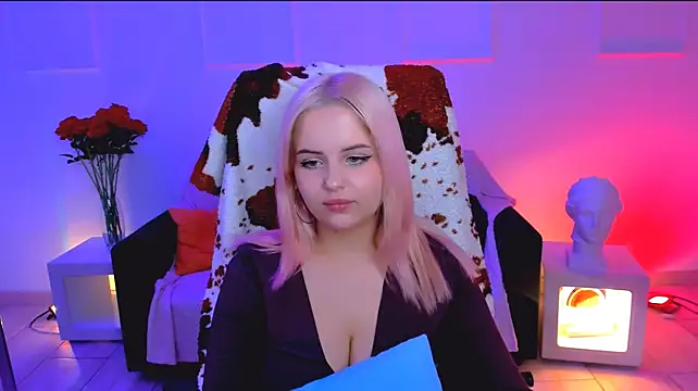 AliceSilvia_ Live XXX-Chat