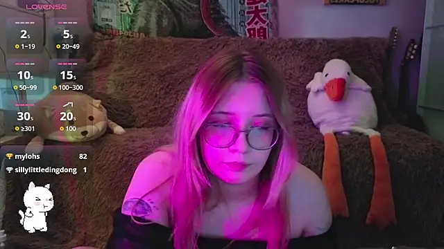 XXX chat uživo modela LeahBay