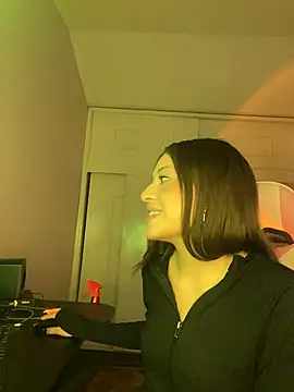 Chat +18 de PrettyAmber ao vivo