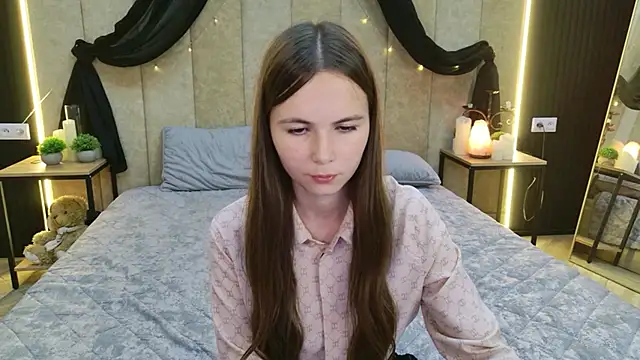 دردشة Thalia_Croft الجنسية المباشرة