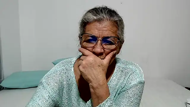 Živý XXX chat candy_mature_