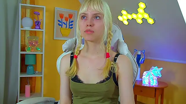 HannahHollis 现场XXX聊天