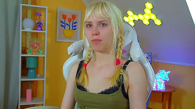 HannahHollis 现场XXX聊天