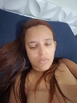 Show de AliceRuivinha2 na webcam
