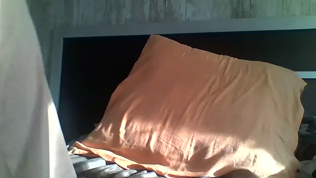 longdickson12345 Adlı Modelin Canlı XXX Sohbeti