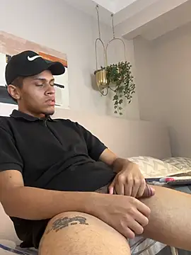 Czat XXX na żywo – EthanCarter__