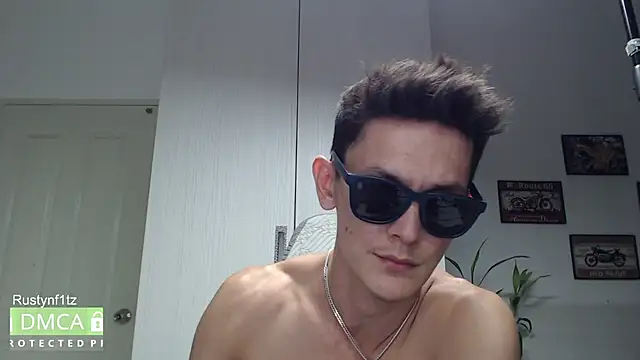Rustynf1tz_ live XXX chat