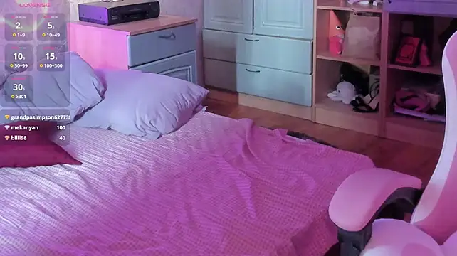 RileyNymph Live XXX-Chat