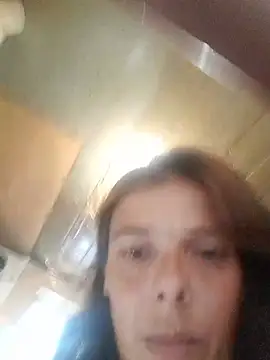 צ'אט XXX בשידור חי של AnnaKissXX