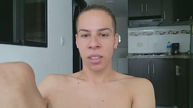 grey___27 网络视讯表演